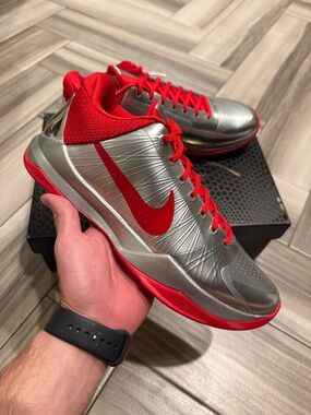 Nike Kobe 5 Protro Caitlyn Clark ROTY